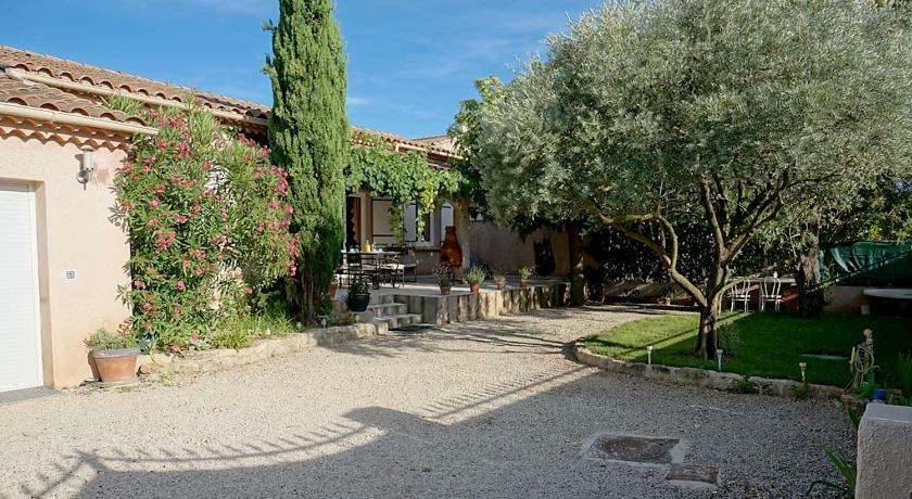 Villa hortensia Carpentras Exterior foto